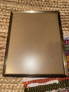 Classic Gold Picture Frame - Gold